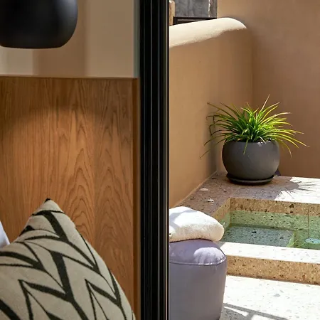 Kaptara Premium Villa, Plunge Pool&jacuzzis Villa