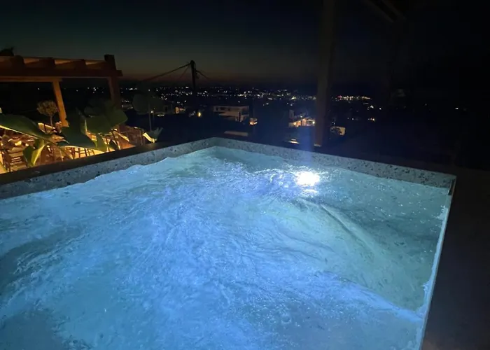 Kaptara Premium Villa, Plunge Pool & Jacuzzis Villa Hersónissos