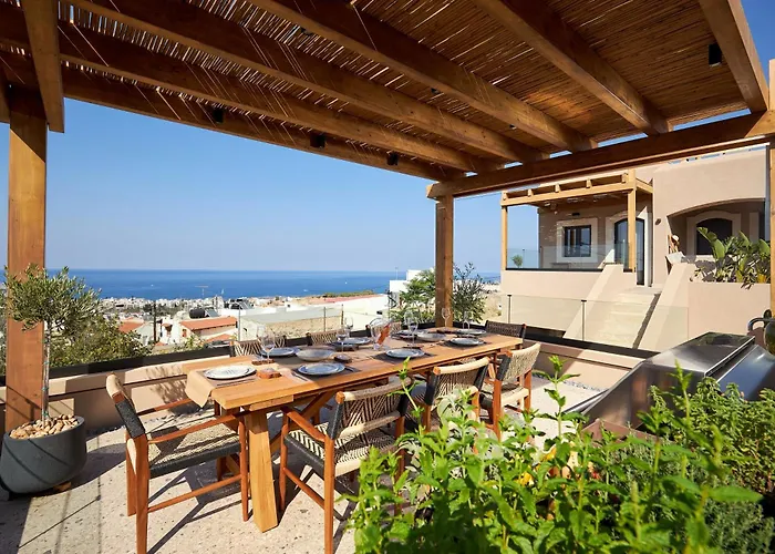 Kaptara Premium Villa, Plunge Pool & Jacuzzis *