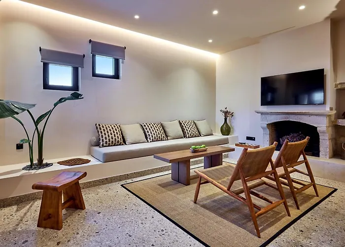 Villa Kaptara Premium Villa, Plunge Pool & Jacuzzis *