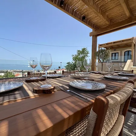 ヴィラ Kaptara Premium Villa, Plunge Pool & Jacuzzis