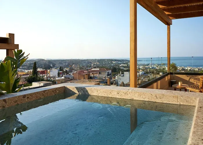 Kaptara Premium Villa, Plunge Pool & Jacuzzis