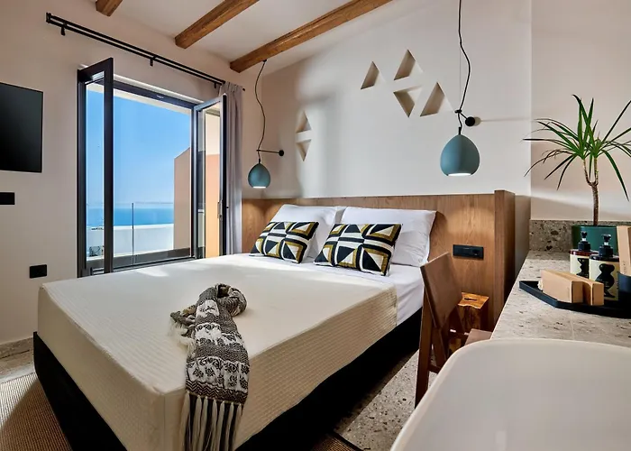 Villa Kaptara Premium Villa, Plunge Pool & Jacuzzis Hersonissos (Crete)