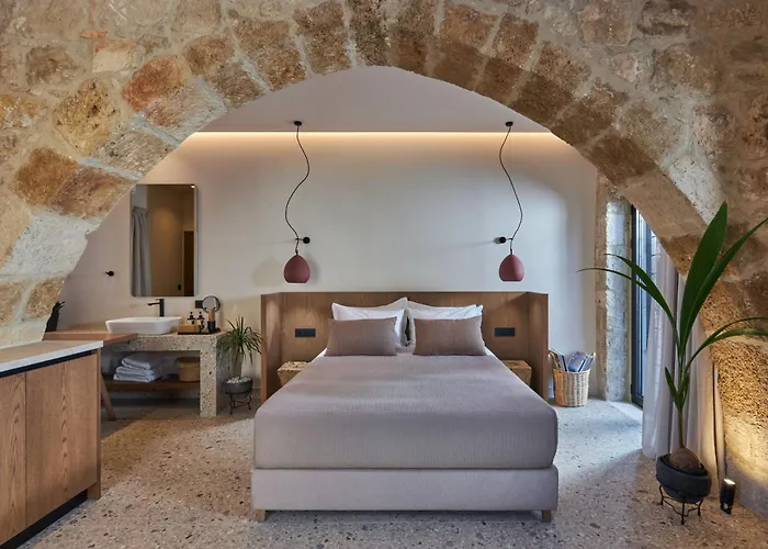 Villa Kaptara Premium Villa, Plunge Pool & Jacuzzis *