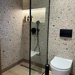 Kaptara Premium Villa, Plunge Pool & Jacuzzis