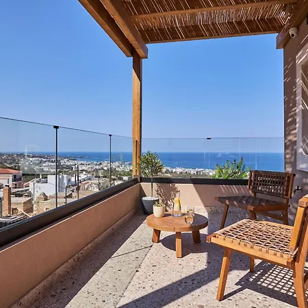 Kaptara Premium Villa, Plunge Pool & Jacuzzis Villa